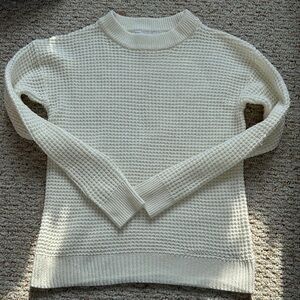 Time and Tru Cream Crew Neck Sweater with Waffle Knit
